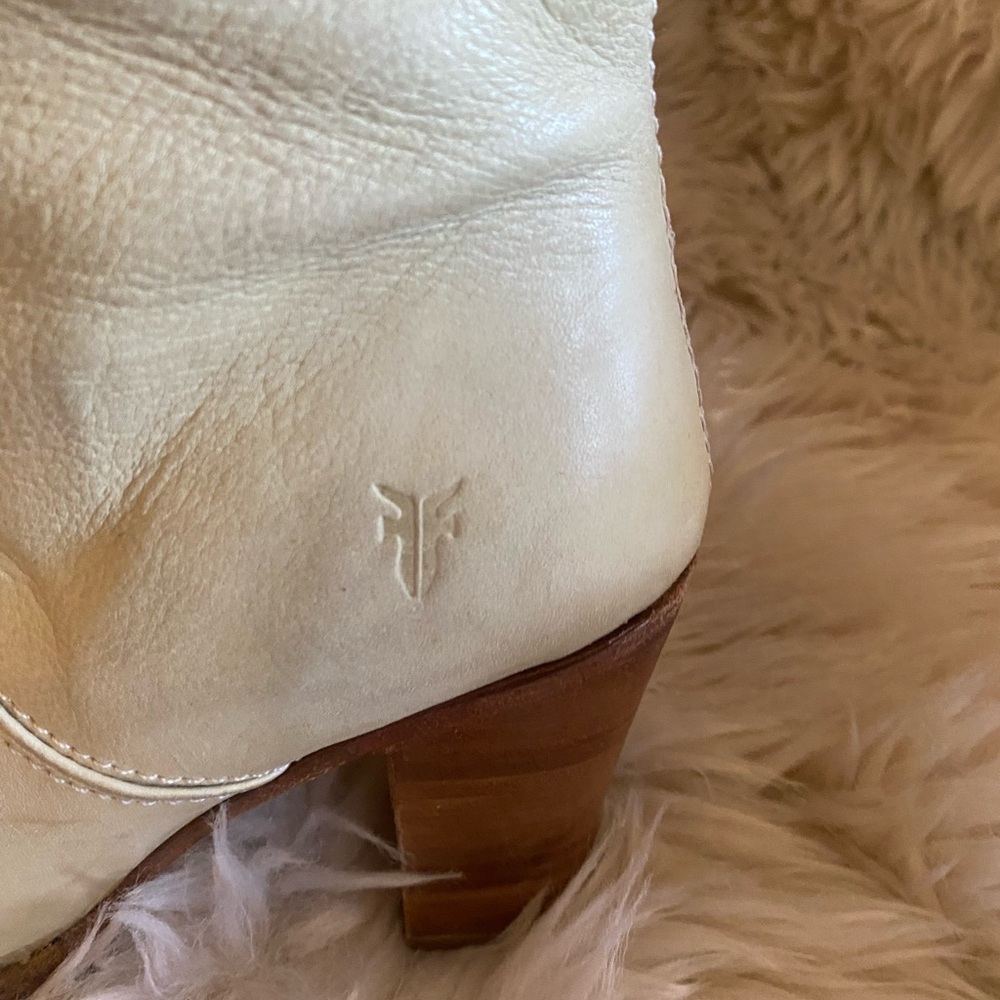 Frye Boots - Picture 4 of 11